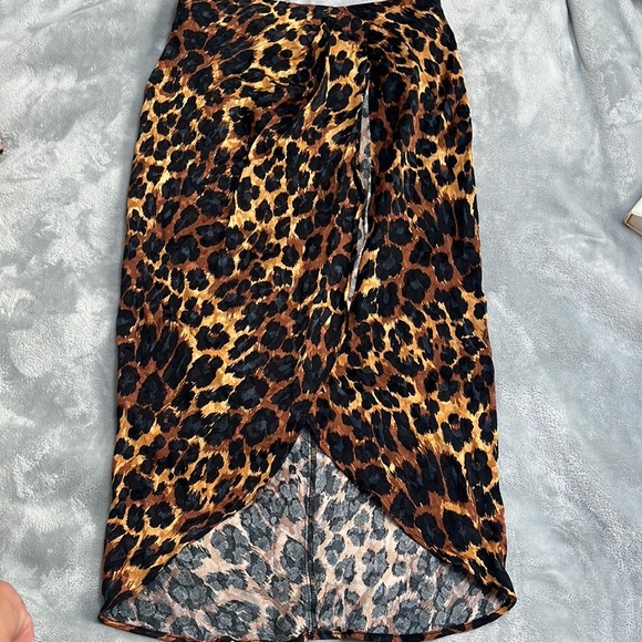 Simmer skirt - Picture 1 of 2